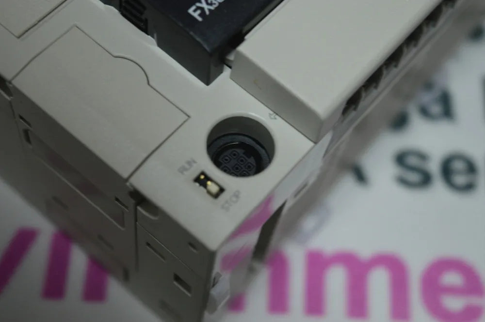 FX3U-16MT-ES/A,FX3U PLC CPU,New & Factory Sale,HAVE IN STOCK