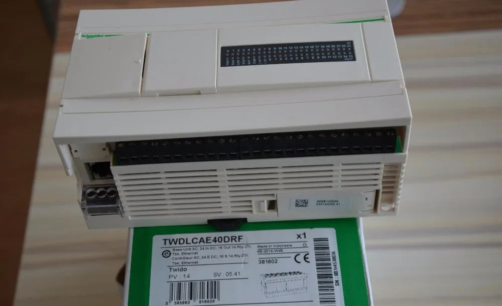 TWDLCAE40DRF PLC Controller Module, New&  Have in stock