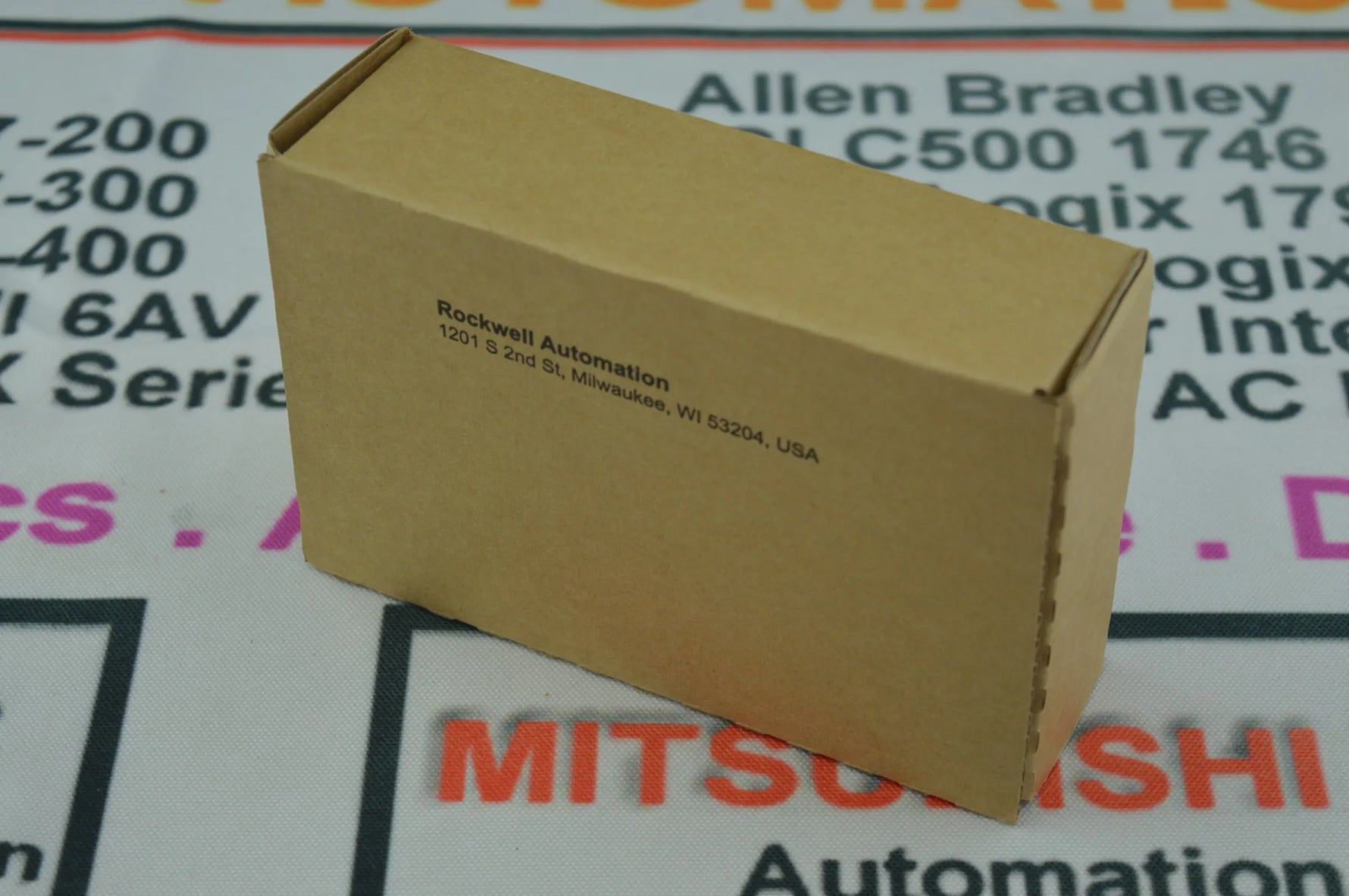 1762-OW8,NEW AND ORIGINAL,FACTORY SEALED,HAVE IN STOCK