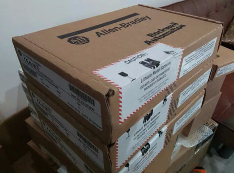 ALLEN-BRADLEY 1769-OB16 CompactLogix 16 Pt 24VDC D/O Module, NEW AND ORIGINAL 100%, HAVE IN STOCK, FREE SHIPPING