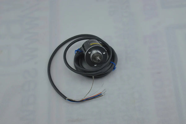 E6B2-CWZ5B 2000, 1000, 600, 500,360,200,100 P/R E6B2-CWZ5B Rotary Encoder,HAVE IN STOCK