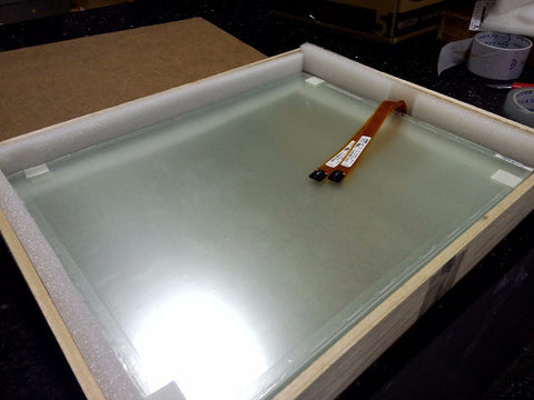 E366569 SCN-A5-FLT13.3-Z01-0H1-R ELO Enhanced AccuTouch 5-Wire 13.3 Inch, New and original, Touch Glass Only, FAST SHIPPING