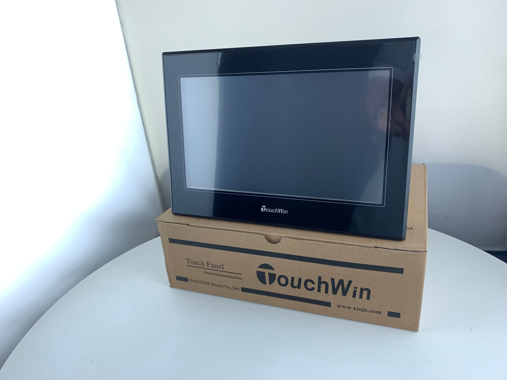 TH765-NU : 7 Inch HMI Touch Screen TH765-NU with USB program download Cable,Fast shipping