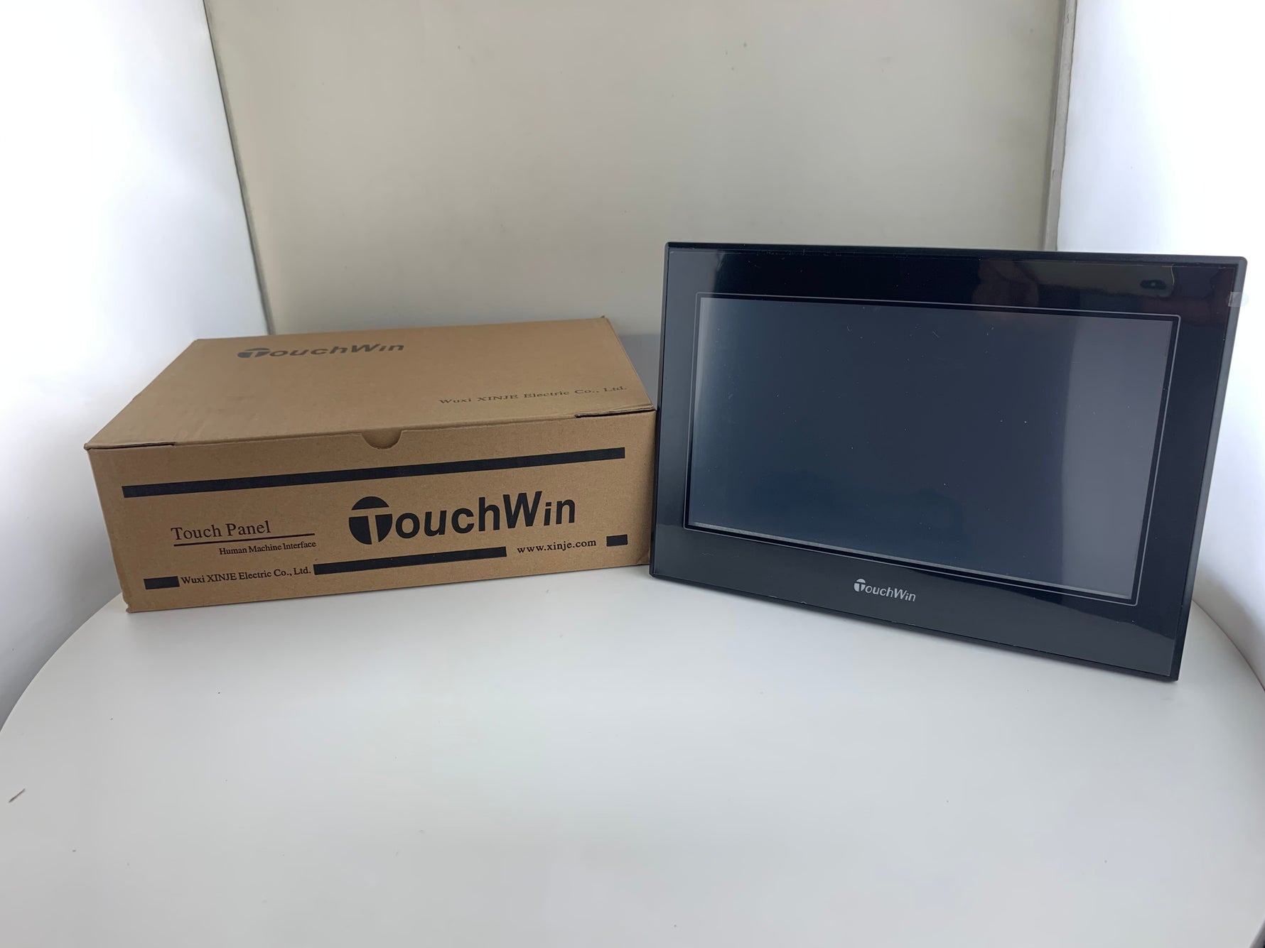 TH765-NU : 7 Inch HMI Touch Screen TH765-NU with USB program download Cable,Fast shipping