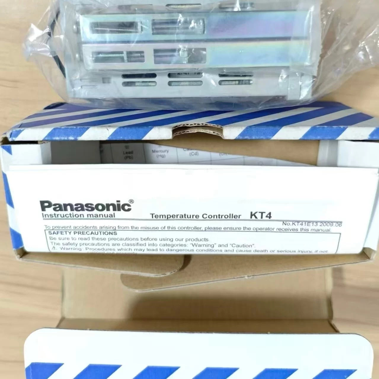 Original Panasonic KT4 Series PID Temperature Controller (AKT4111100 / AKT4112100 / AKT4111200 / AKT4112200), 48×48mm, Universal Input, Relay/SSR Output, 100–240VAC, Industrial Grade