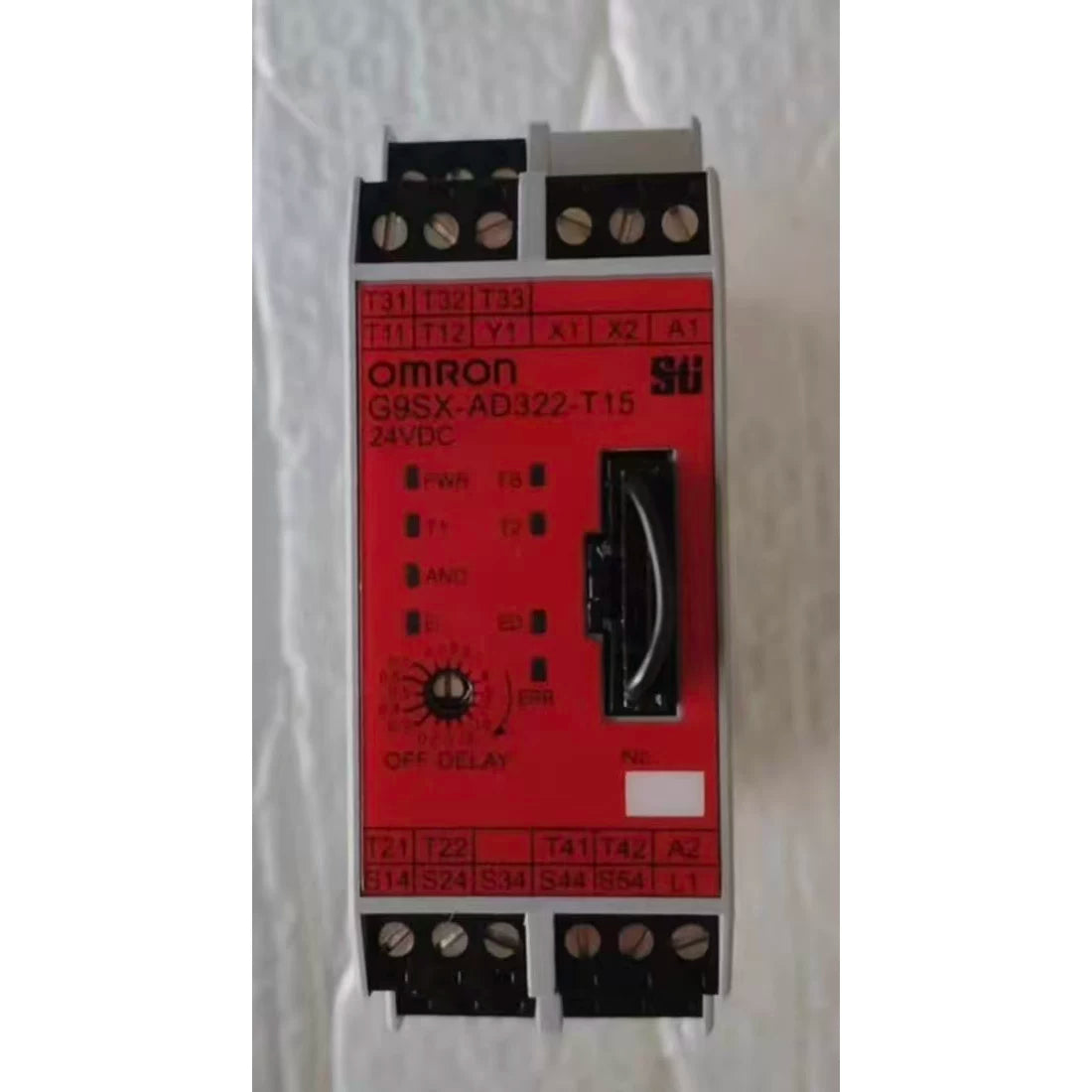 Genuine Omron G9SX Safety Relay (NSA222-T03-RT/RC, AD322-T15-RT/RC, GS226-T15-RT/RC), DC24V, Safety Outputs, PLe/Cat.4, DIN Rail, In Stock