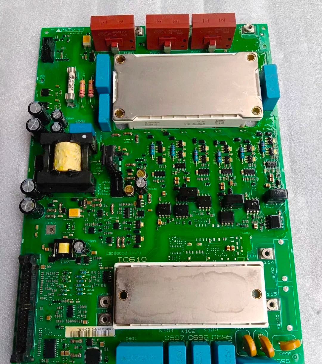 Danfoss inverter 30kW driver board 130B6068.DT/9 functions normally and is over 95% new.