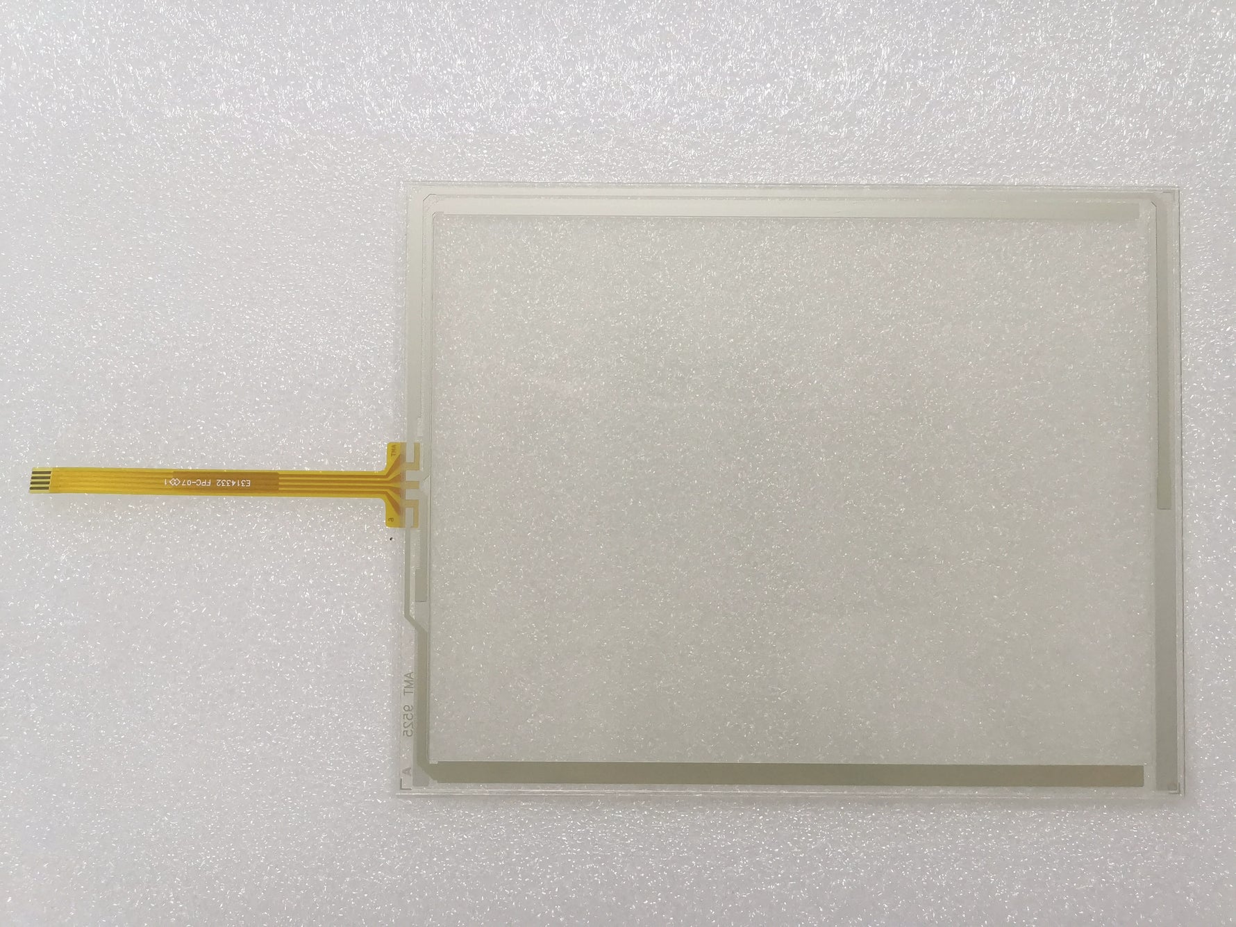 In stock! Brand new original AMT9525 91-09525-00A Taiwan AMT4 line touch screen 6.4 inches