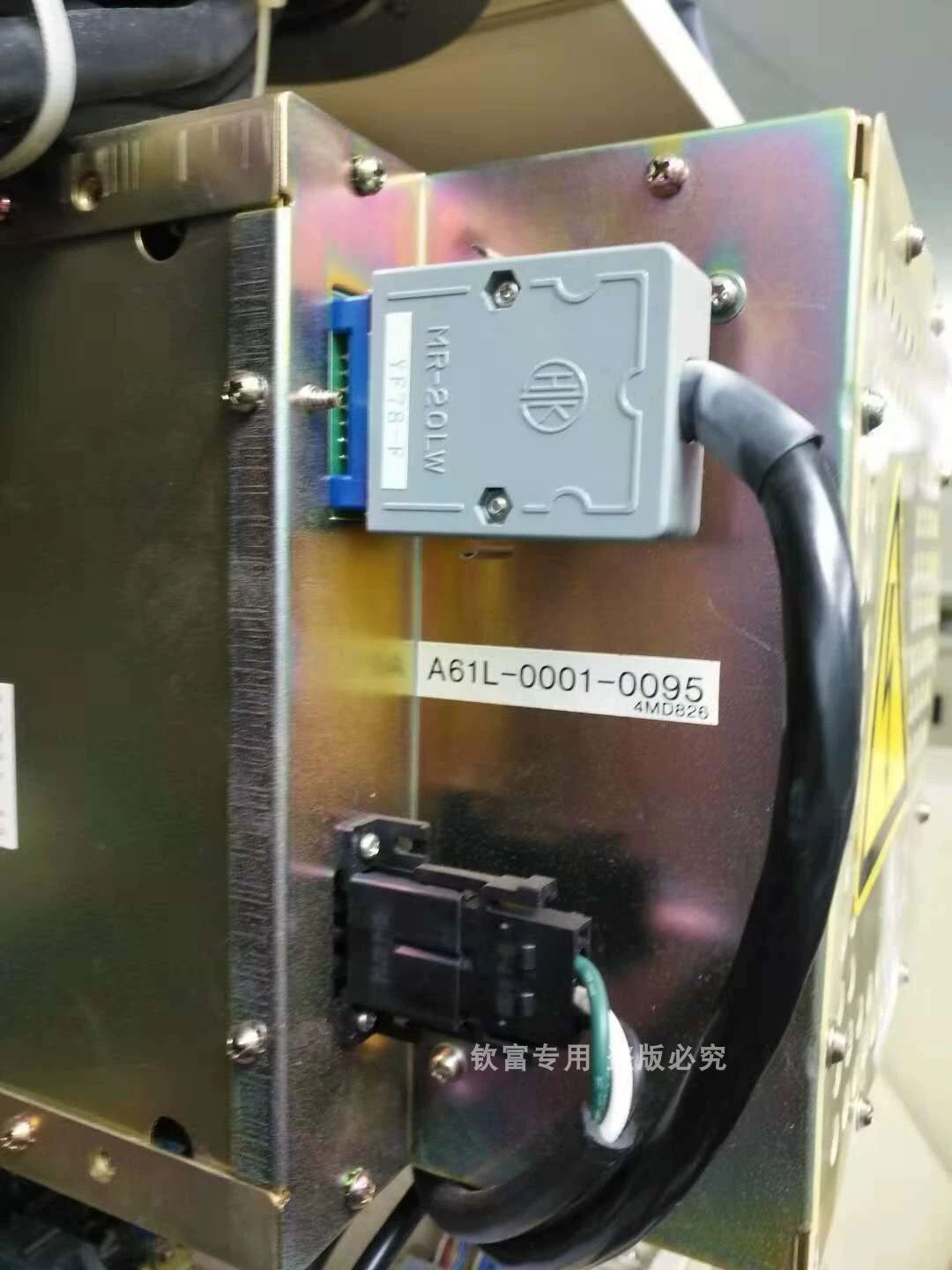A61L-0001-0095 D9CM-01A LCD monitor replaces the old 9-inch CRT picture tube