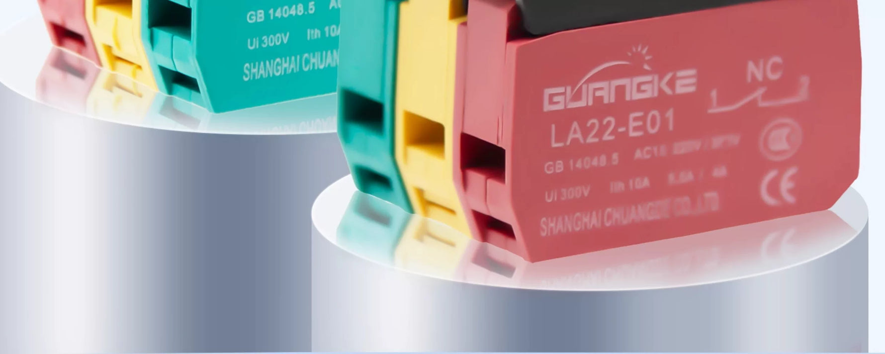LA22E-10D 22mm IP67 Waterproof LED Illuminated Push Button Switch, Momentary Self‑Reset with Lamp