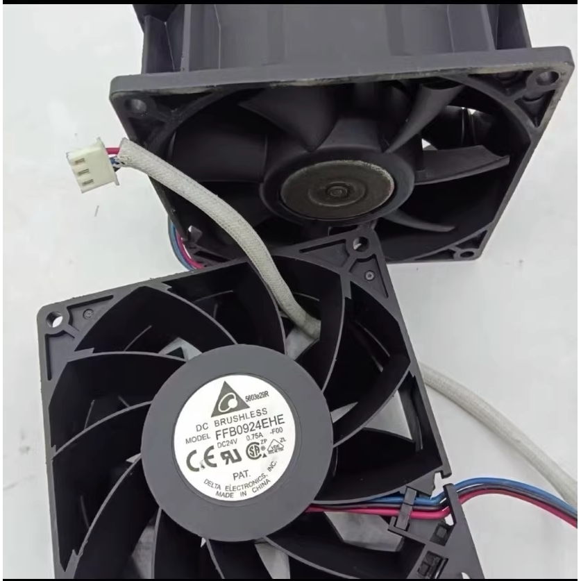 New FFB0924EHE FFB0924EHE-6P04-BR00 FFB0924EHE-SM10-R00 24V 0.75A 9238 Industrial Cooling Fan Fast Shipping