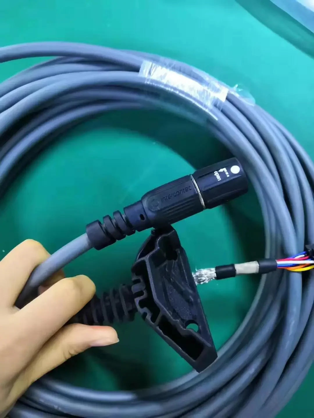 New KRC5 00-320-104 X19 00320104 Teach Pendant Connecting Cable for Smartpad2 Teach Pendant Communication,Available&Stock
