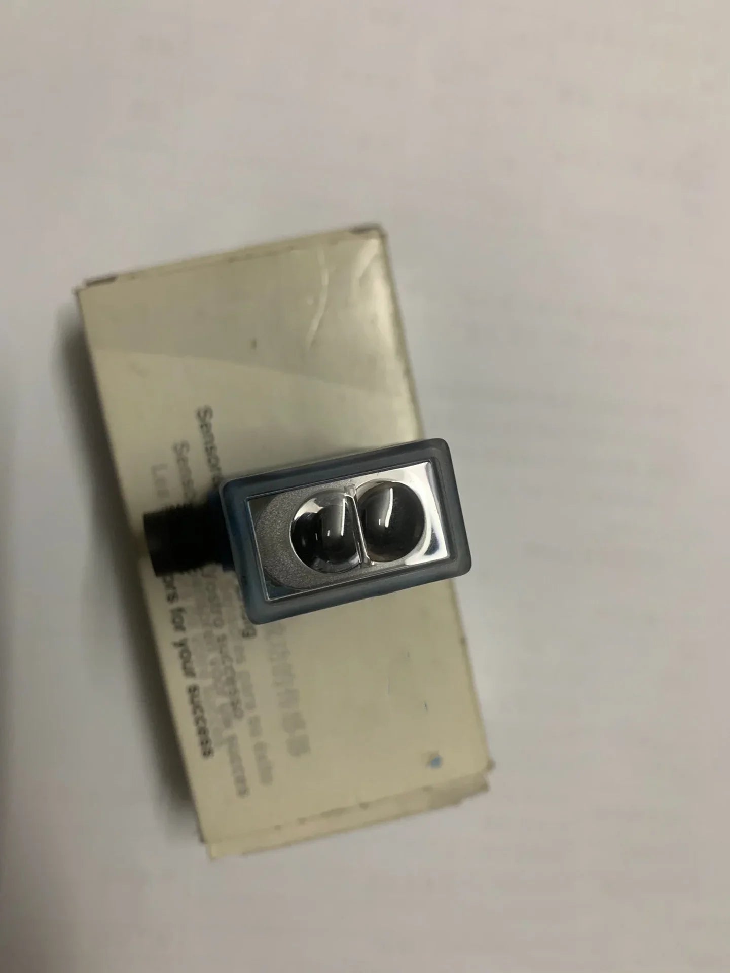 Brand new original WM03PCT2 Diffuse Reflection Sensor