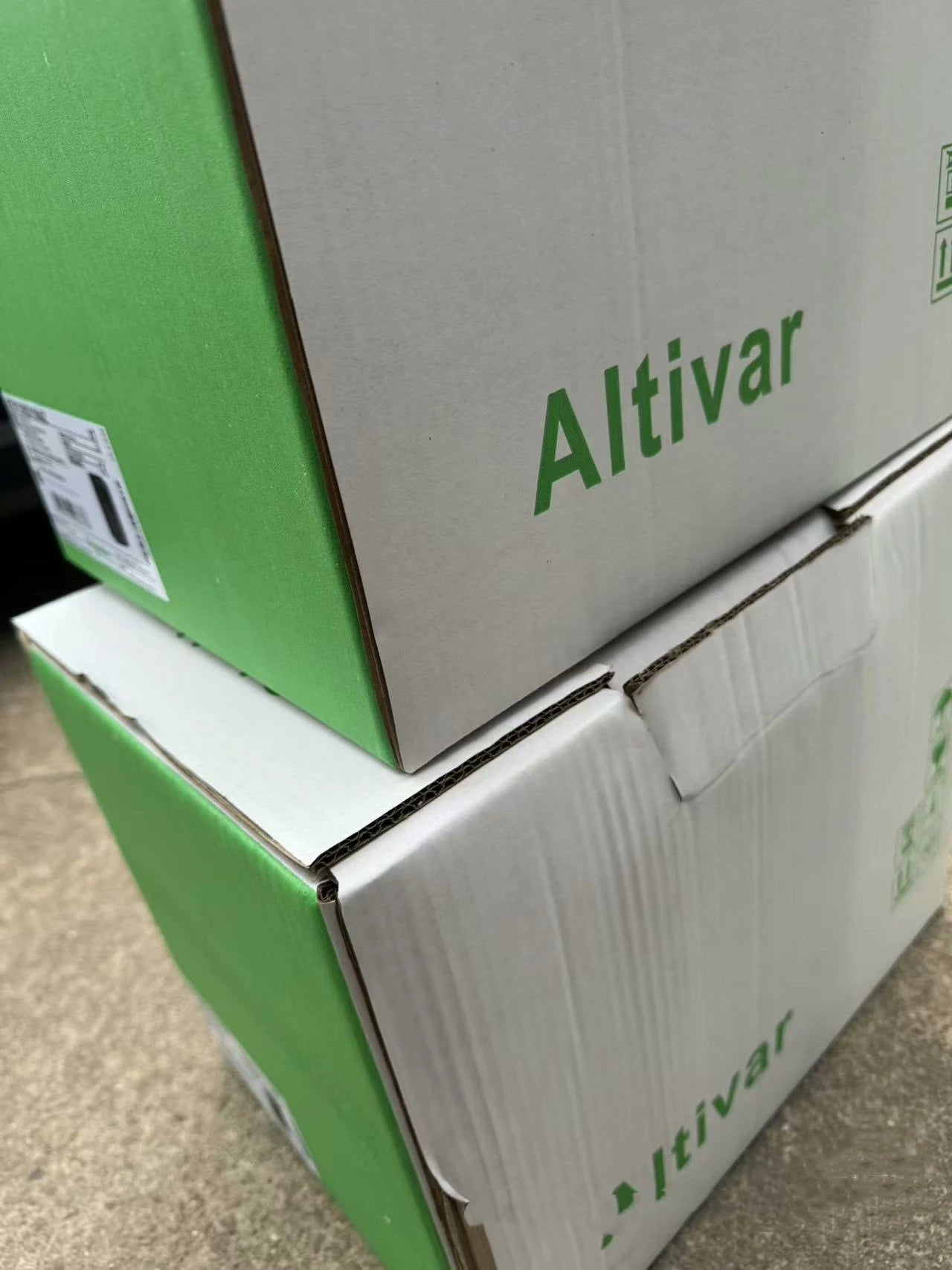 New Original ATV320U15N4C