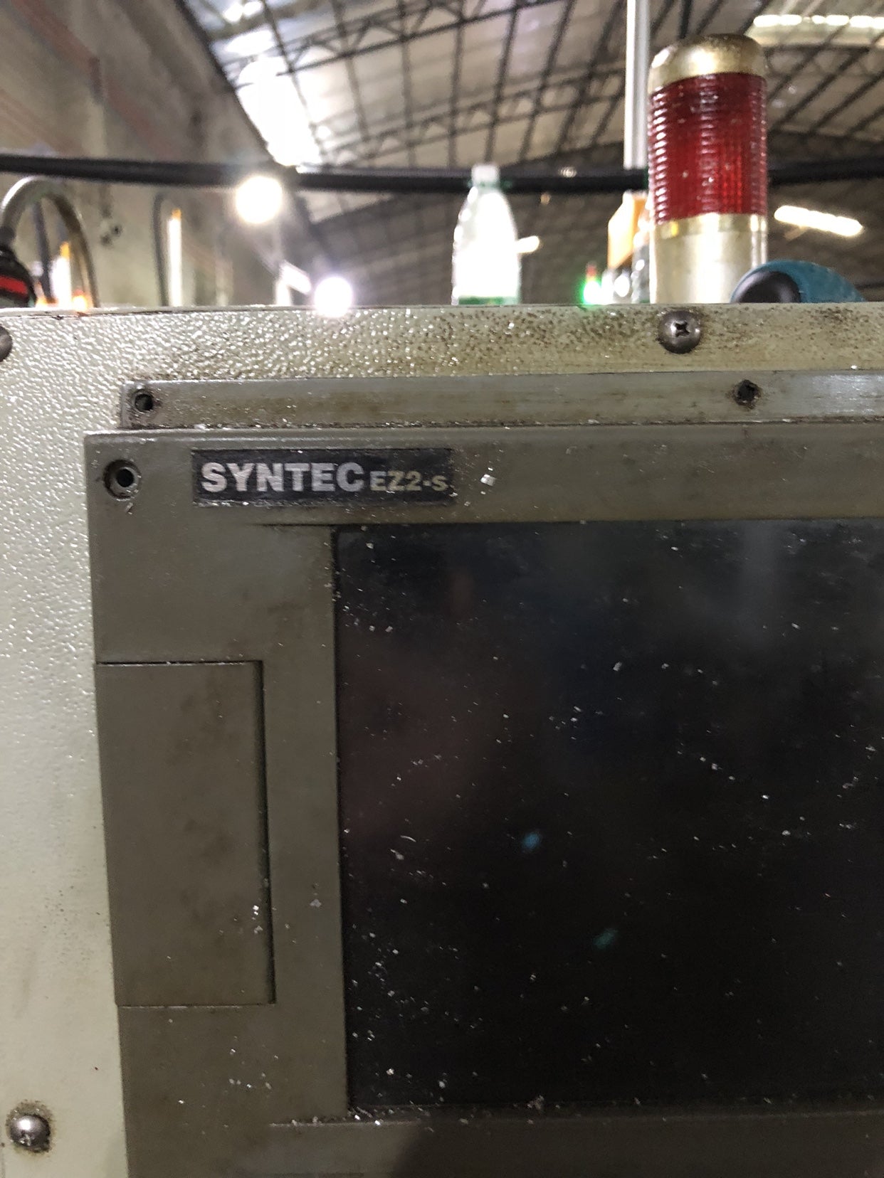 SYNTEC new generation system display screen. Monitor EZ2-S LCD screen