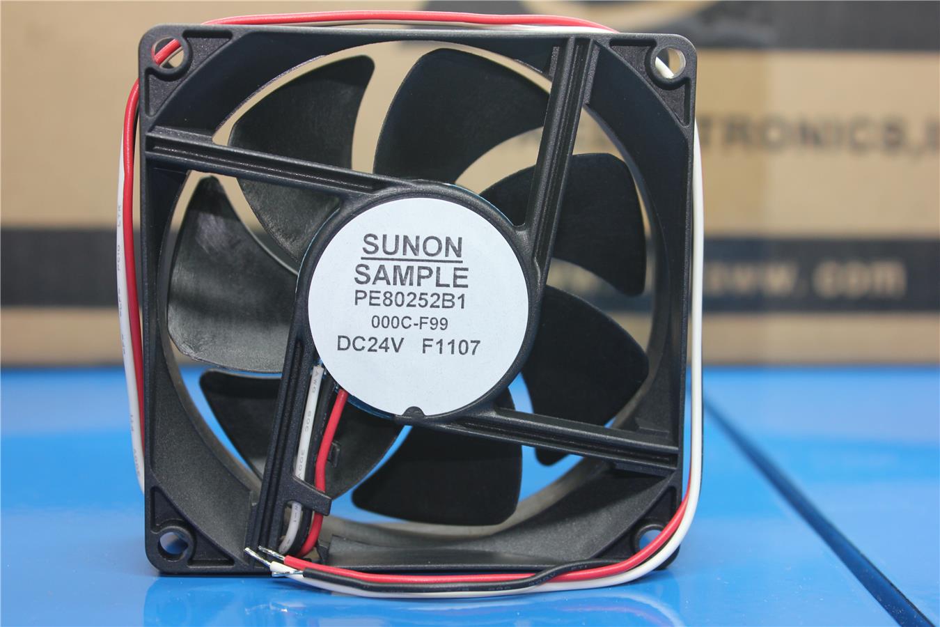 New PE80252B1-000C-F99 8025 24V 4.8W inverter fan