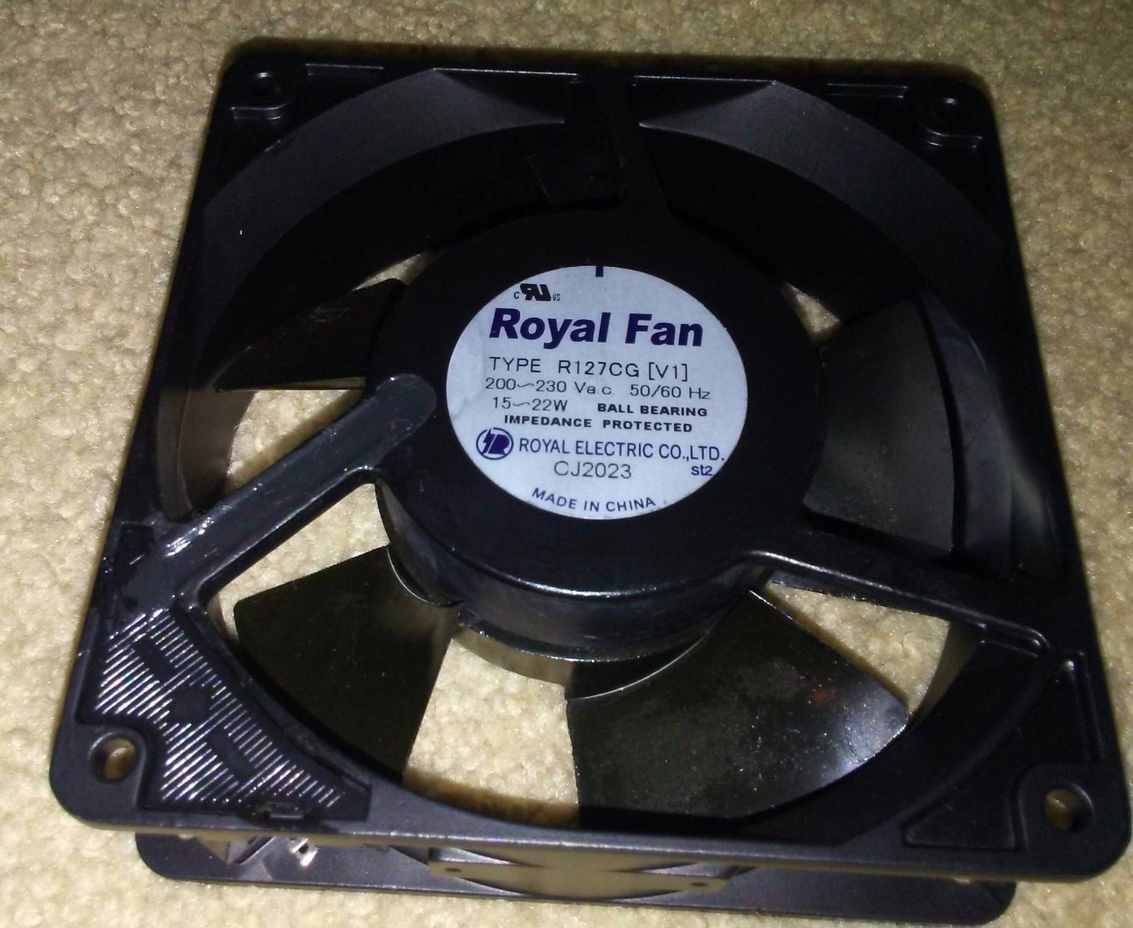 Royal Fan R127CG [V1] 200~230VAC 15~22W ball bearing fan