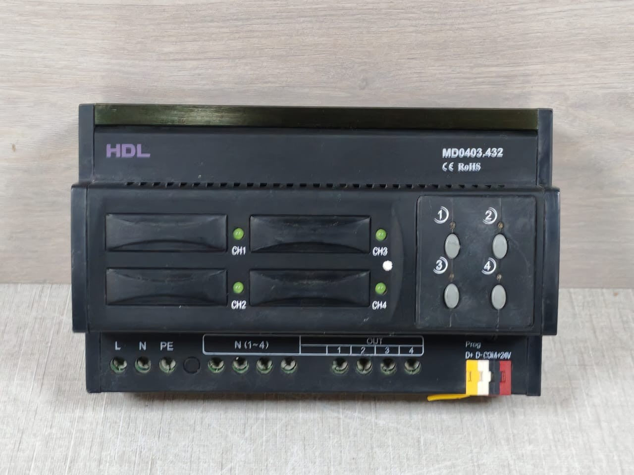 HDL-MD0403.432 HDL 4ch 3A Intelligent Dimming Module FedEx or DHL shipping