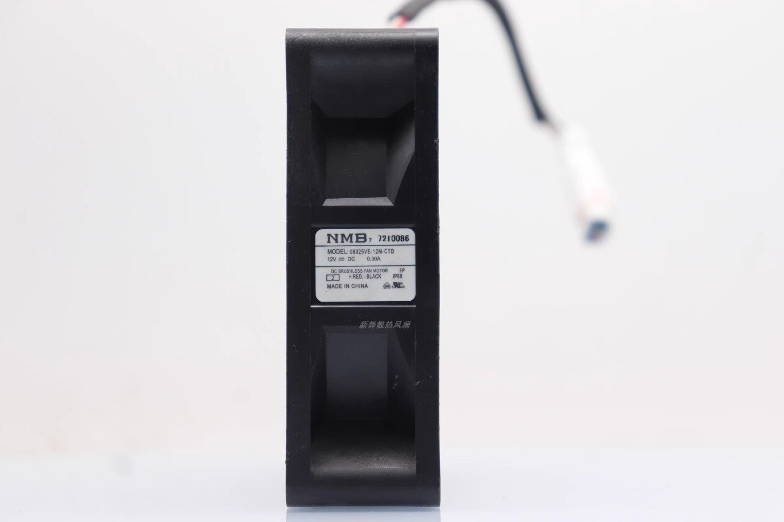 NMB 08025VE-12M-CTD DC12V 0.3A 8025 8cm 3-Wire Cooling Fan