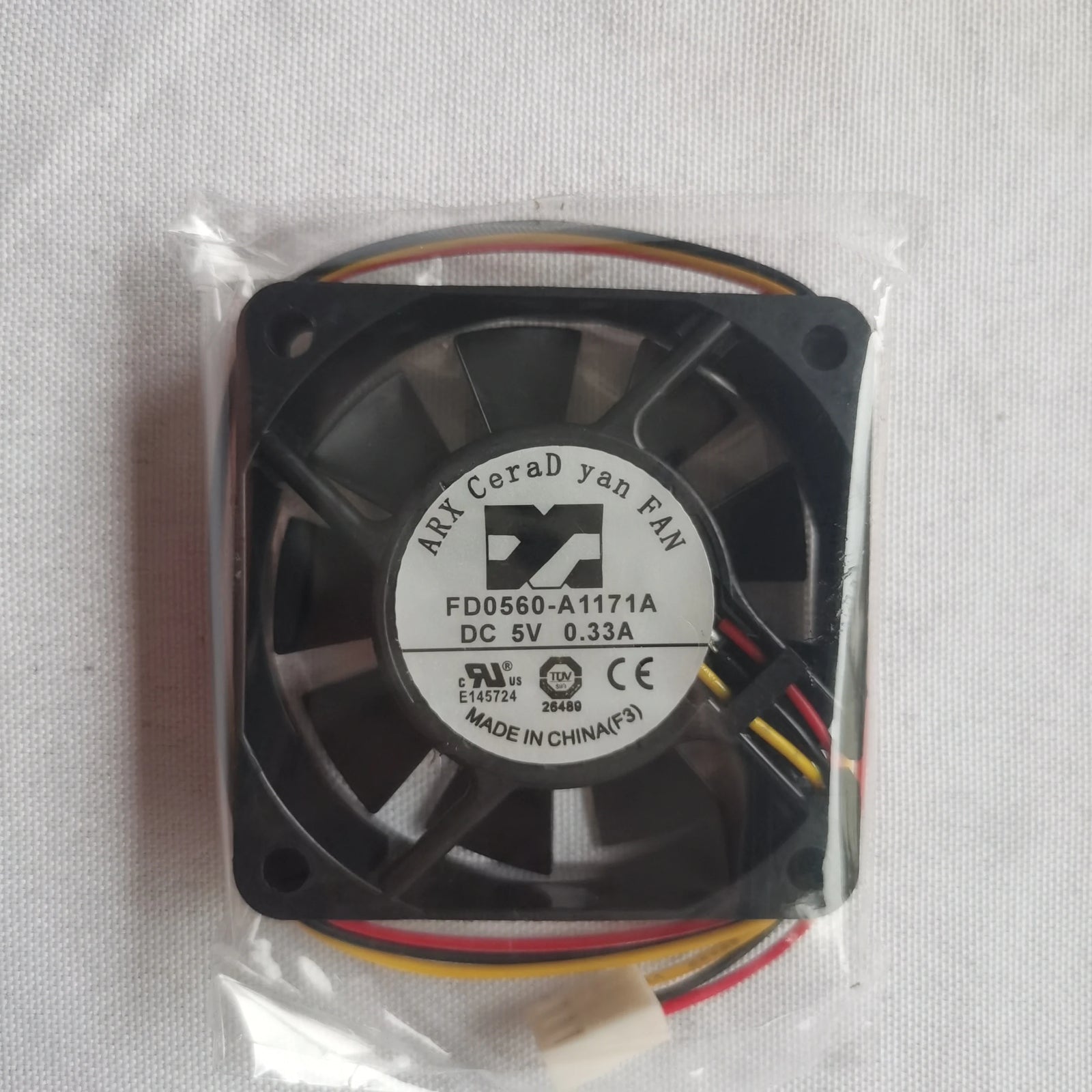6cm fan 5v fan FD0560-A1171A DC5V 0.33A COOLING FAN 6 MONTHS WARRANTY 6010 fan