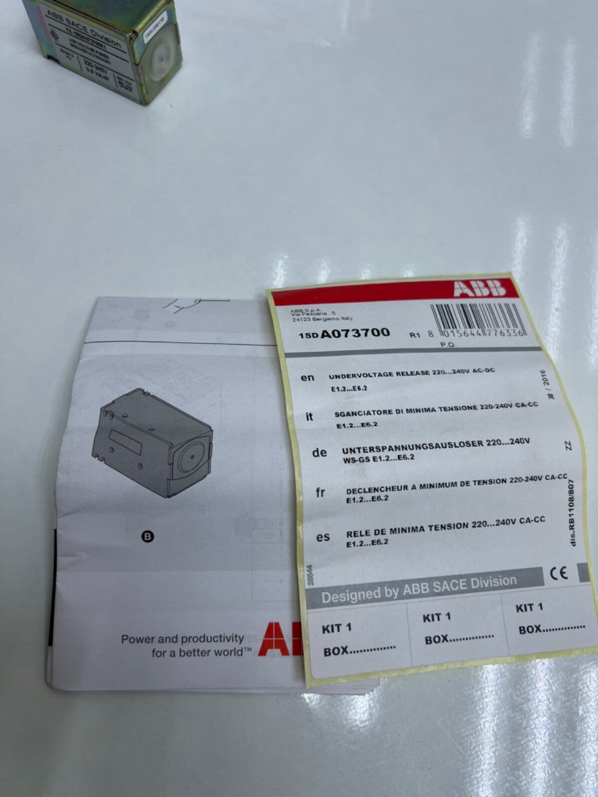 ABB SACE Division YU-1SDA073700R1 220-240V Free Shipping