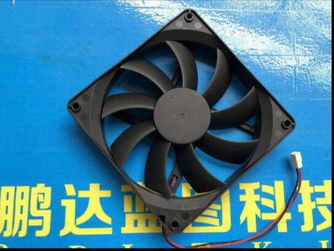 13525H12B 12V 13525 13.5CM 135 * 135 * 25MM 2-wire cooling fan