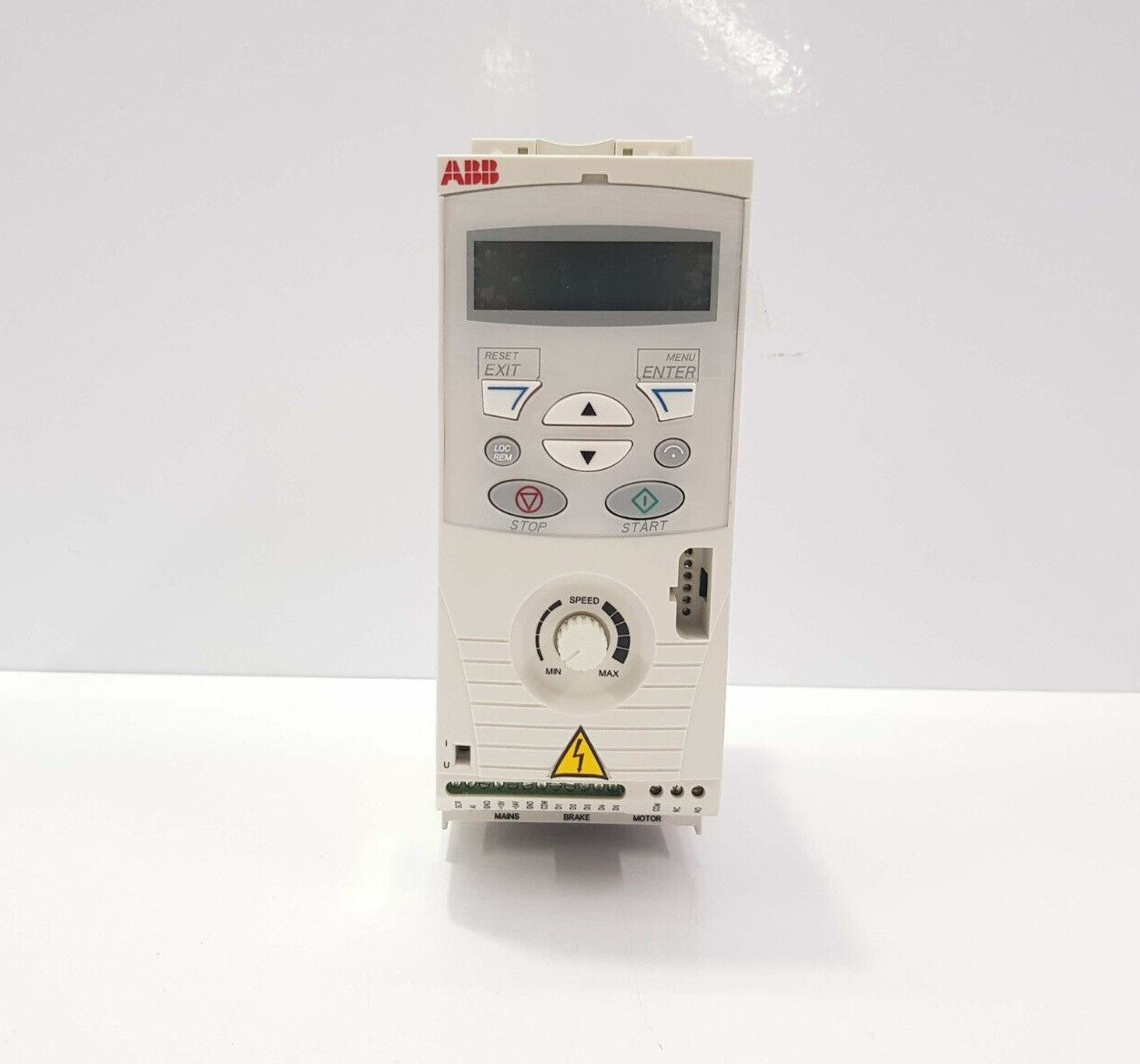 ABB ACS150-03E-05A6-4 INVERTER MICRO DRIVE Free Shipping