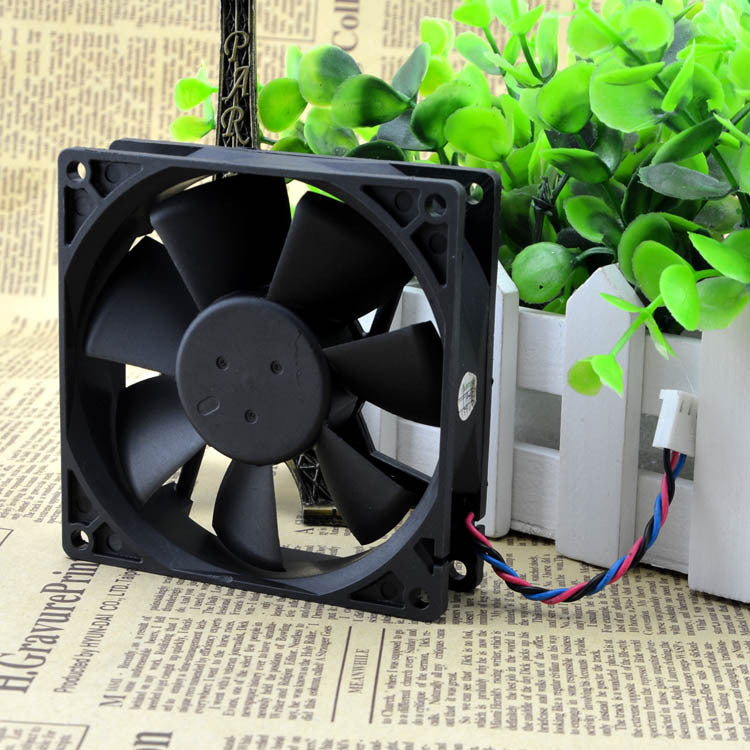 DELTA AFB0912HH 92x92x25mm 12V 0.4A 3pin 5500RPM Case Cooling Fan