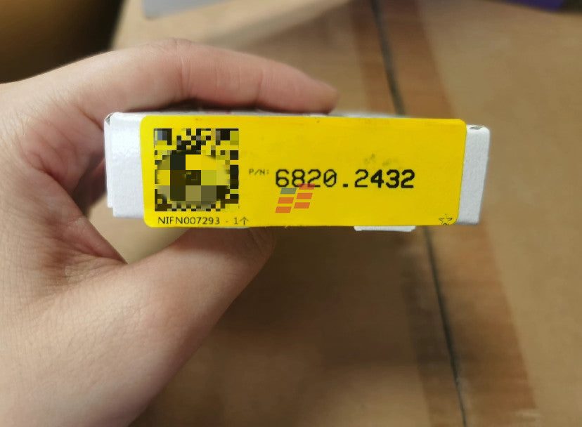 1PCS 6820.2432 new sampling needle