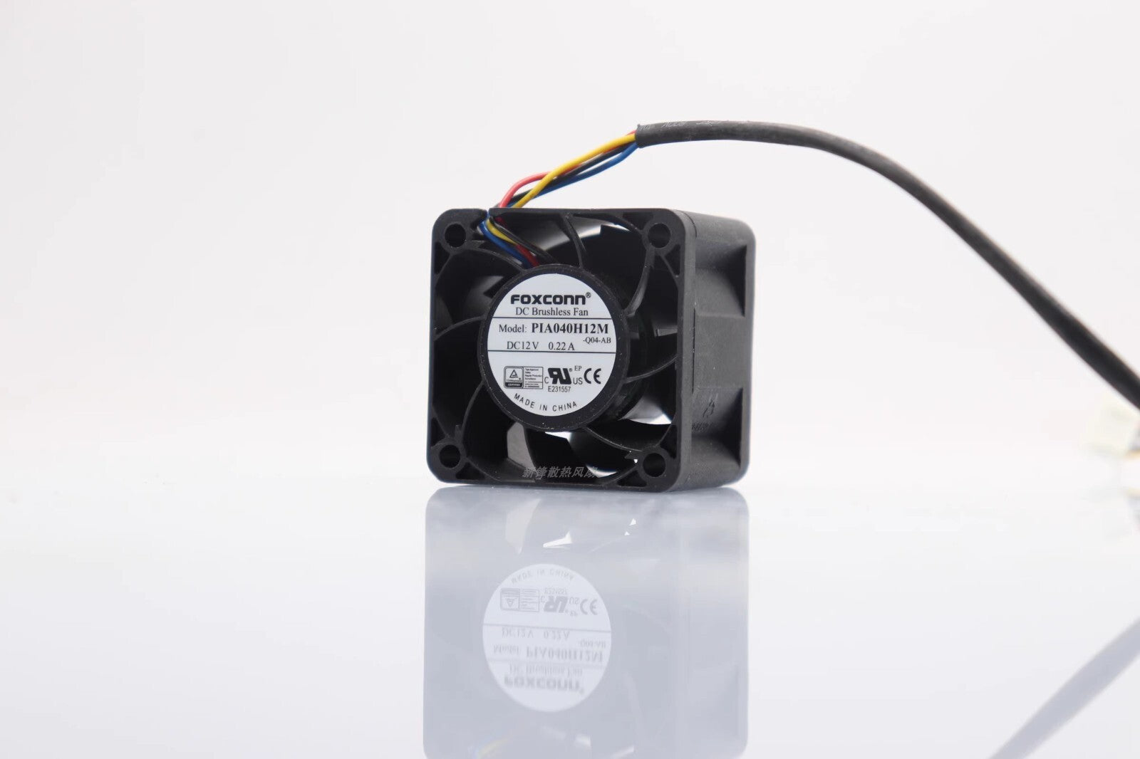 FOXCONN PIA040H12M 12V 0.22A 4028 4CM 4-Wire PWM Cooling Fan