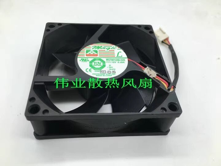MAGIC MGT8012XB-O25 DC12V 0.39A 8025 8cm 3pin Cooling Fan