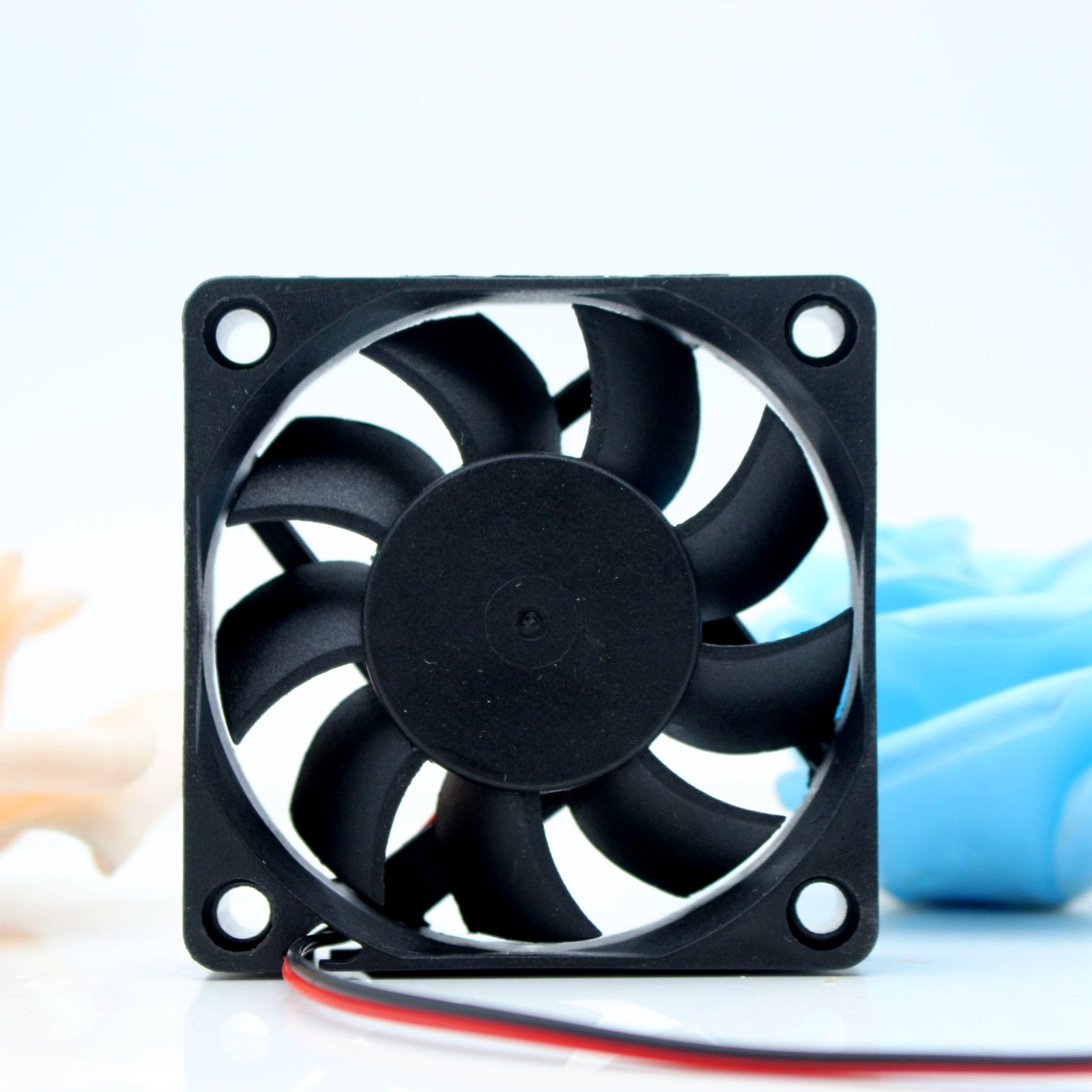 ADDA AD0605LX-D90 60*60*15mm 5 V 0.21A Server Square Cooling Fan