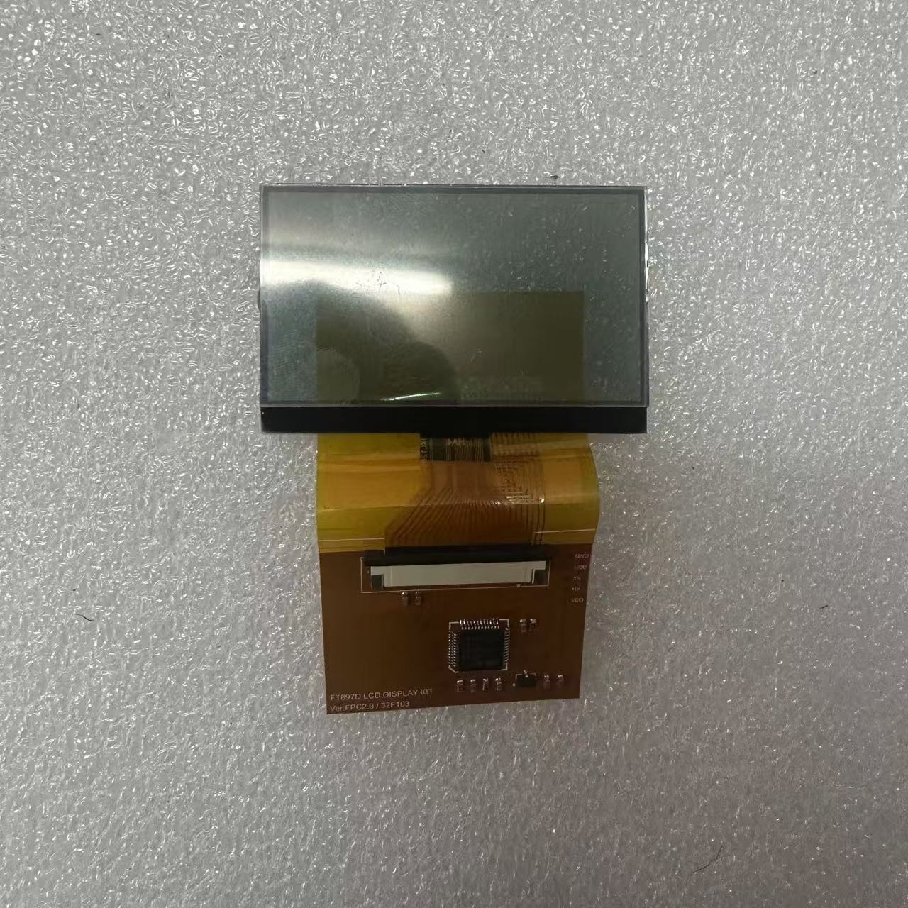 YAESU FT-897 Ft-897D LCD Display replacement part 'zebra stripes' issue