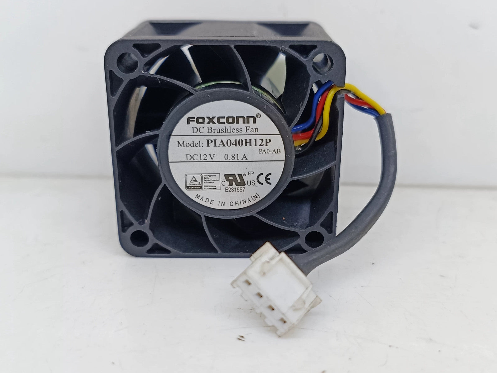 FOXCONN PIA040H12P DC12V 0.81A 4028 4cm Cooling Fan