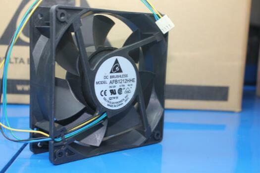 AFB1212HHE 120*120*38mm 12cm DC 12V 0.70A Double Ball Bearing 4-line Cooling fan