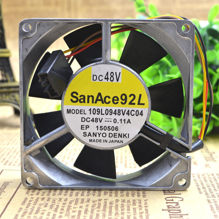 SANYO 109L0948V4C04 48V 0.11A 90*90*25MM 4PIN