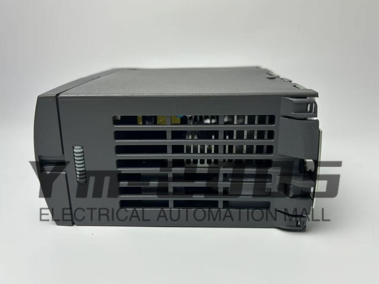 1PCS 6SE6440-2UD21-1AA1 Unopened New Siemens 6SE6 440-2UD21-1AA1 Good Quality
