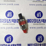 1PCS new Pressure Transducer For YORK 025-28678-006