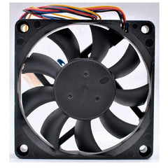 AVC DA07015B12U 7cm 70mm DC12V 0.70A 4 lines pwm CPU cooling fan