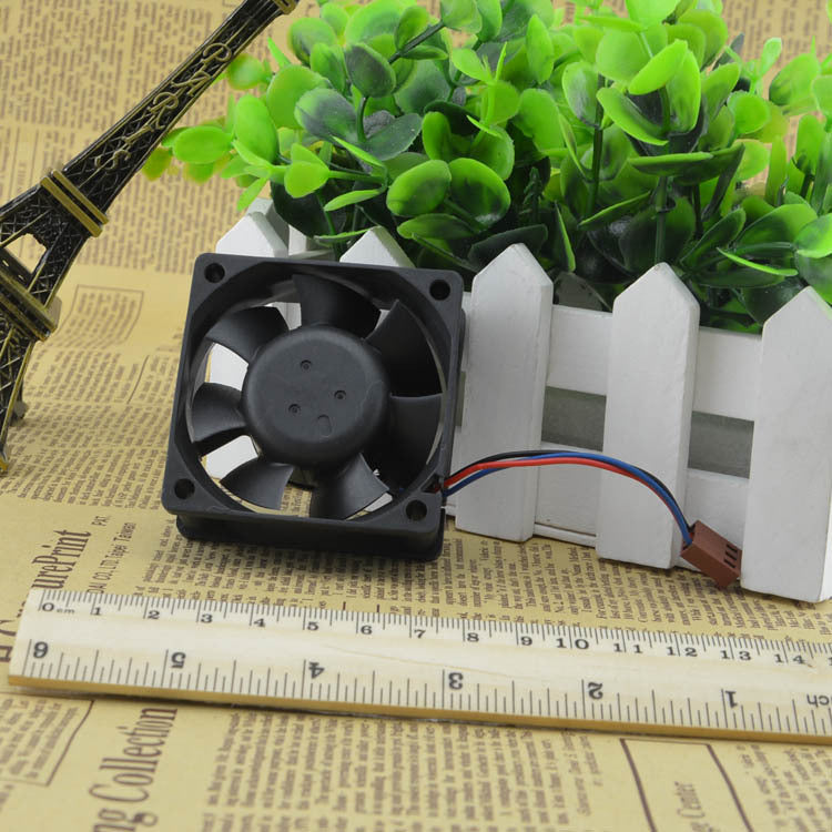 Universal Fan AFB0612EH 60×60×25mm DC12V 0.48A 3pin CPU Computer Cooling Fan