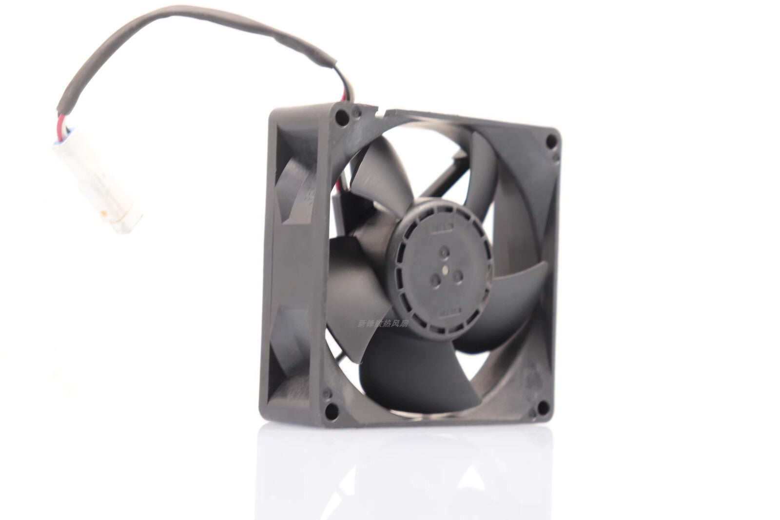 NMB 08025VE-12M-CTD DC12V 0.3A 8025 8cm 3-Wire Cooling Fan