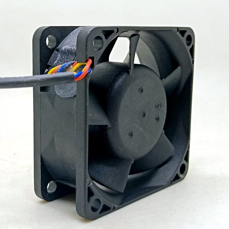 6025 12V Double Ball Fan Computer Server CPU Cabinet Power Supply PWM D60BV-12