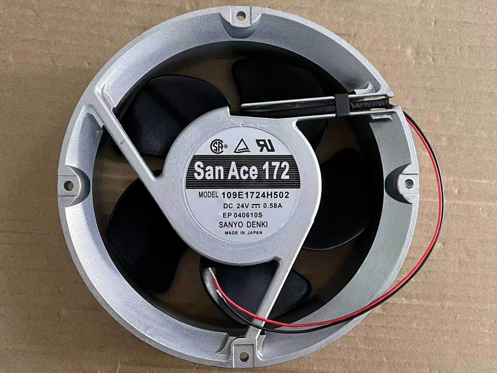 1PC Sanyo 109E1724H502 17250 24V 0.58A inverter cooling fan