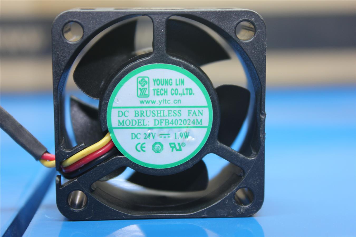 USB4020 fan fan 5V12V 24V oil mute cooling fan inverter accessories 40 * 40 * 20